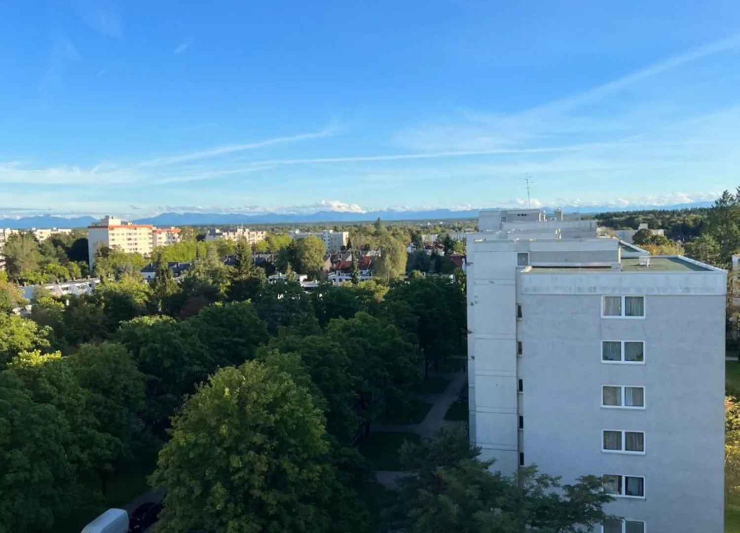 Alpblick - Apartment Mit Kostenlosen Parkplaetzen!! Taufkirchen