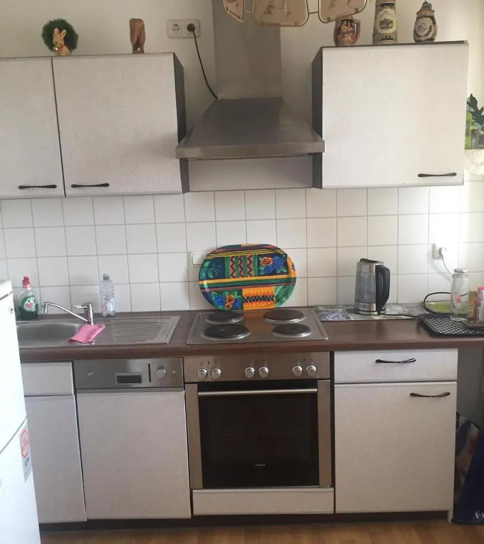 Alpblick - Apartment Mit Kostenlosen Parkplaetzen!! Taufkirchen   Taufkirchen (Munich)
